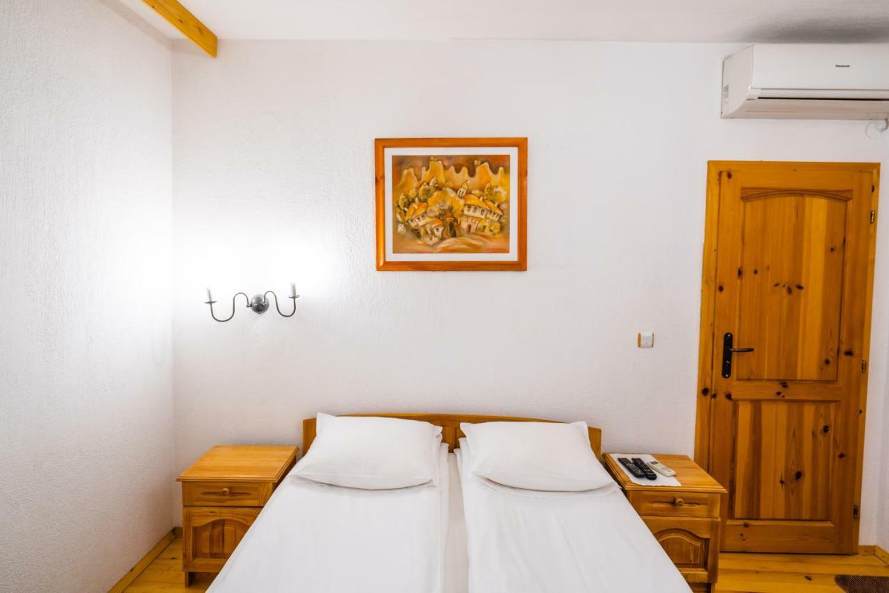 Toni'S Guest House Melnik  Buitenkant foto